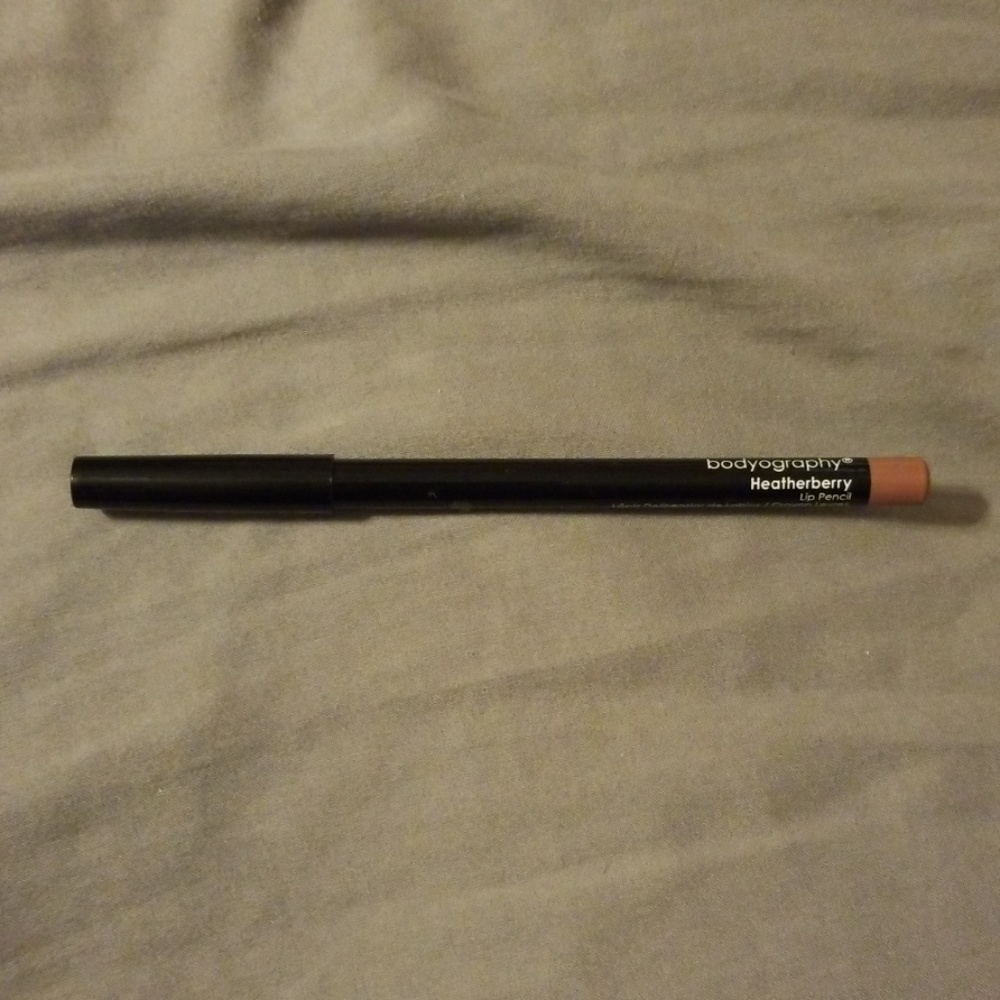 Bodyography lip liner